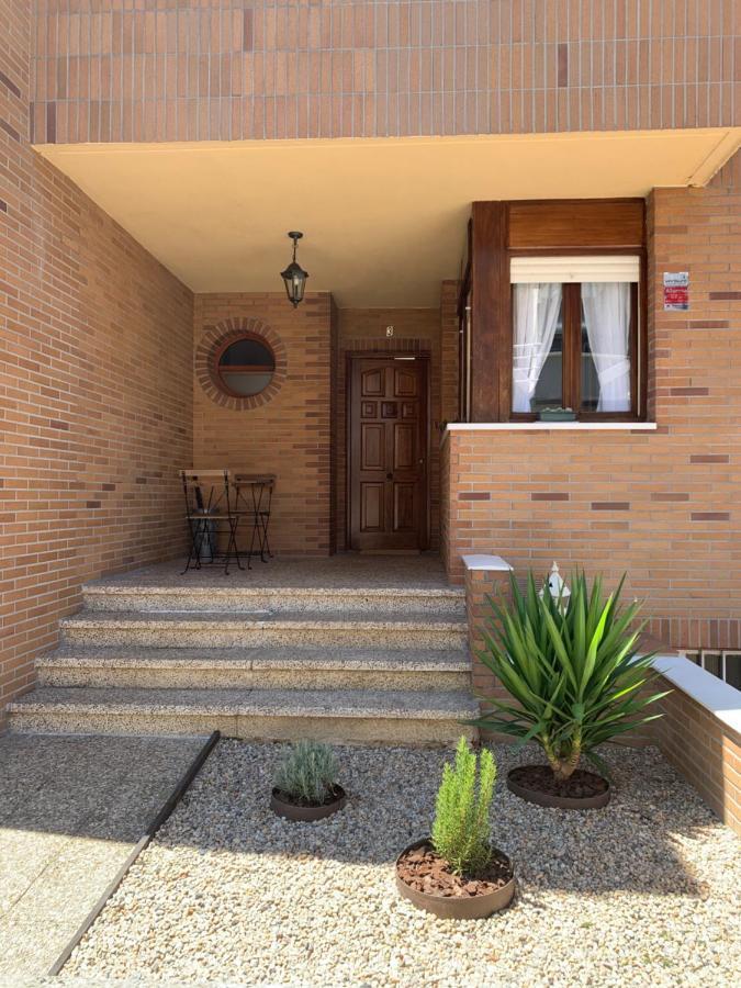 Chalet En Laredo Cerca De La Playa. Villa Exterior foto
